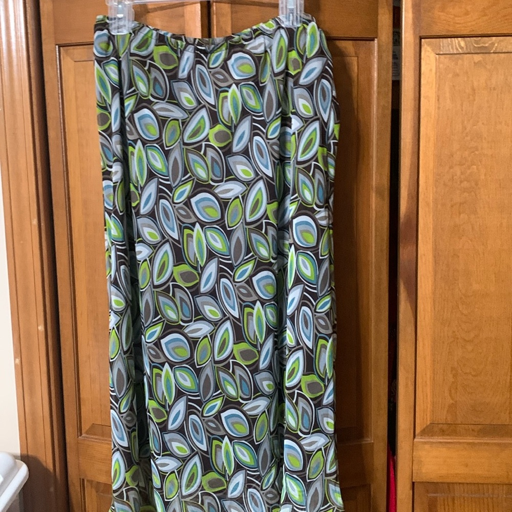 EUC long skirt size 14 R and K Originals
